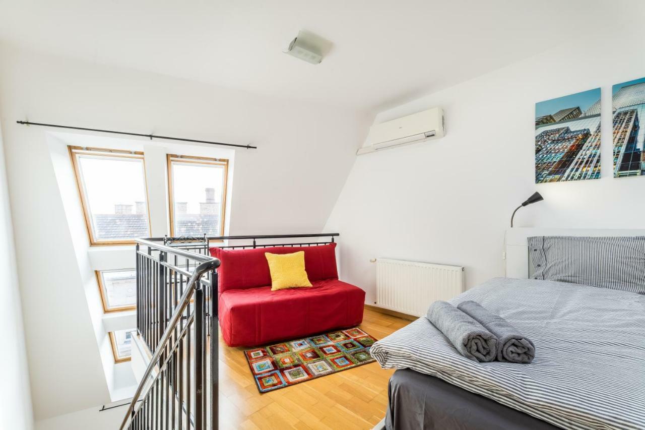 Bpr Soho Boutique Home With Ac ブダペスト エクステリア 写真